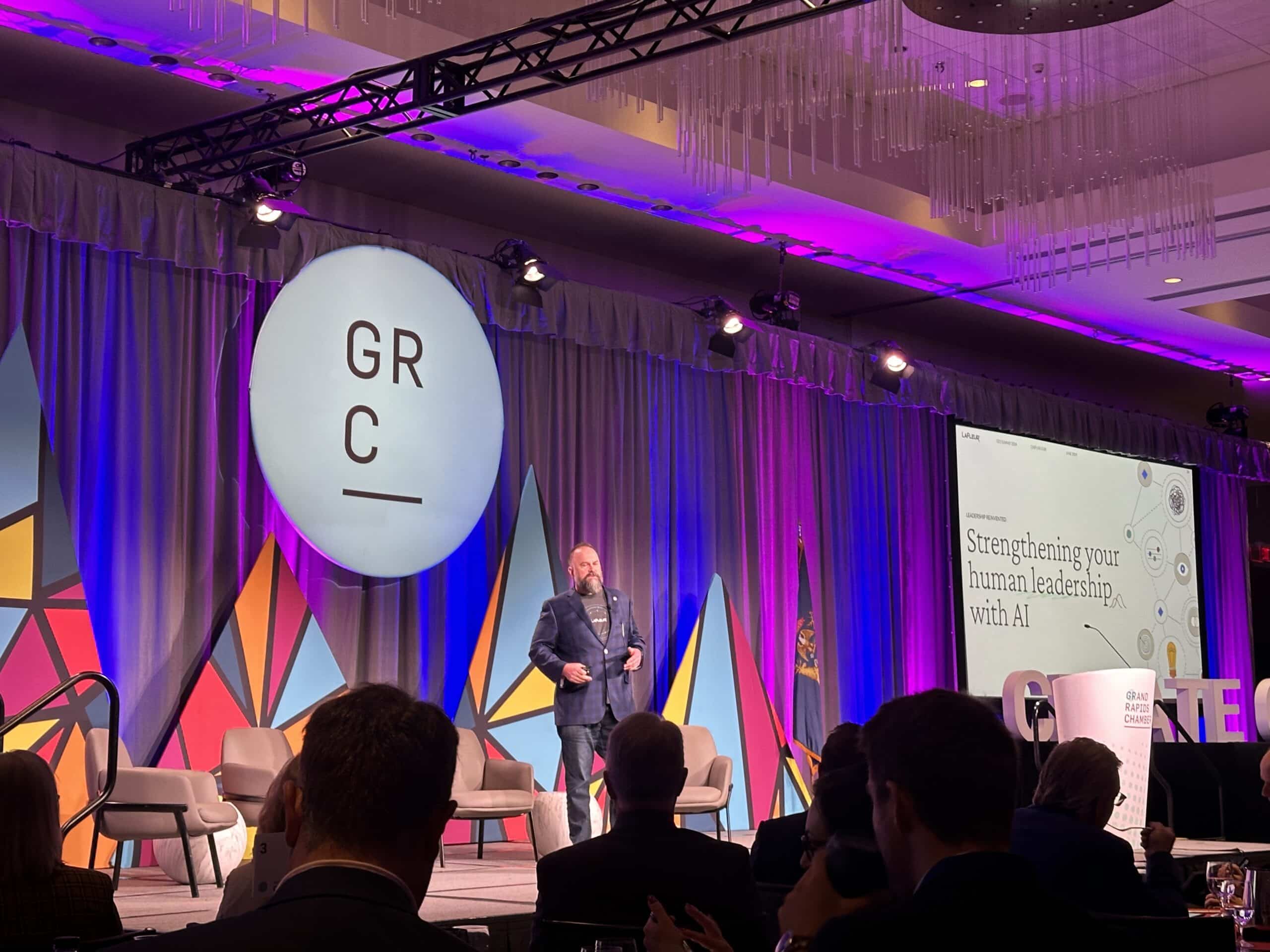 How AI psychopaths and real-time data can strengthen your human leadership  