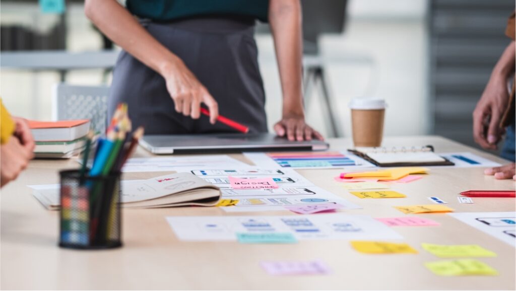 V1A LaFleurMarketing ThoughtleadershipOnSocialMedia image02 1224